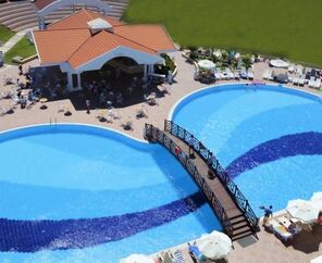 Roma Beach Resort & Spa