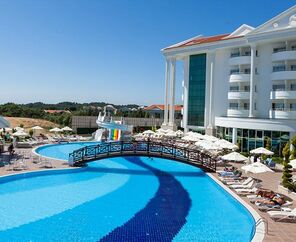 Roma Beach Resort & Spa