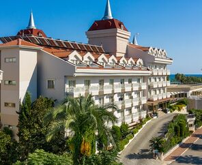 Aydınbey Famous Resort