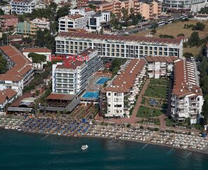 Emre Beach Otel