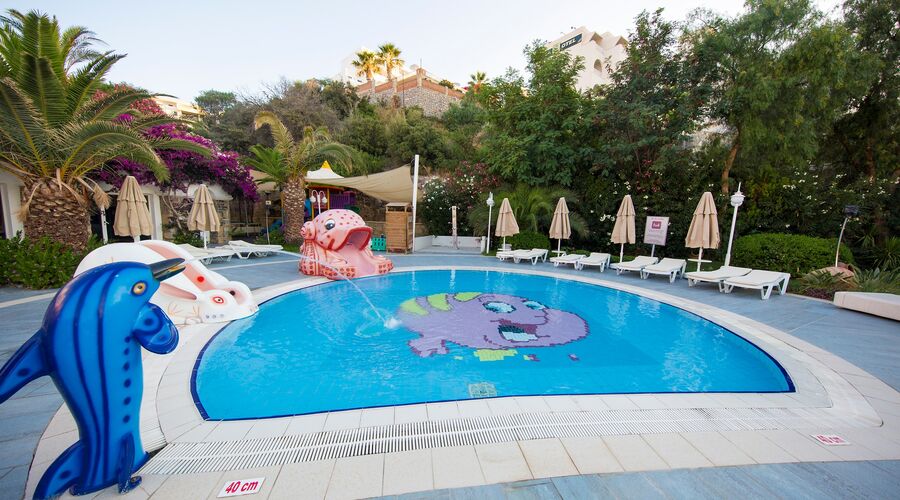 Salmakis Resort & Spa Hotel